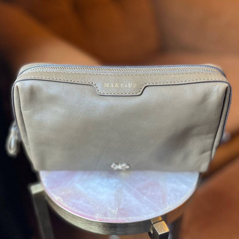 Anya Hindmarch vintage leather Makeup Travel Bag tan olive color rare - Picture 2 of 10